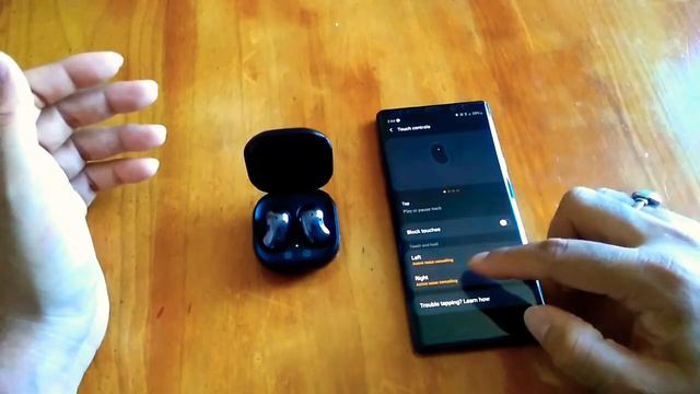 Unboxing - Galaxy Buds Live