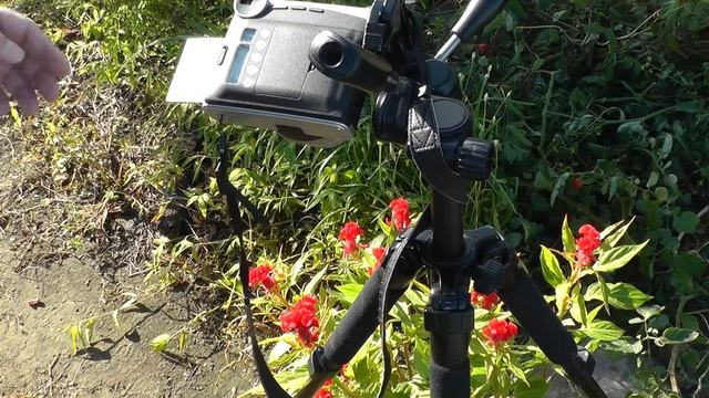 FUJIFILM Instax Mini 90 ＋ 2Lペットボトル（Plastic Bottle）