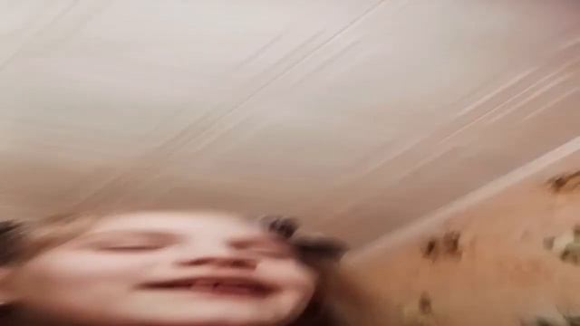 поздравте ей 16 лет ей будет приятно😉