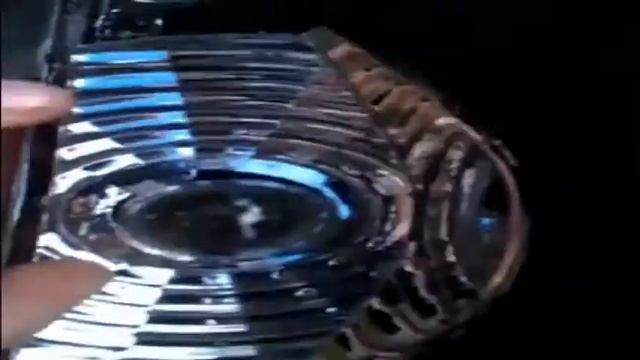 Как поменять лампочку задней фары на скутере!