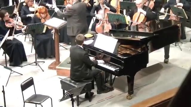 Ф. Шопен. Этюд ор10 3 ми мажор для ф-но с оркестром. Денис Трунов ф-но