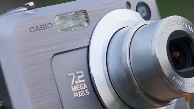 Shop Máy ảnh Giá Rẻ - Casio Exilim EX-Z750