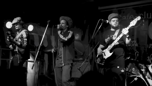 Prophet P & Lion Posse Band - Пламя