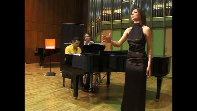 Valentina Nafornita Orange Young Musician Competition 2008.avi