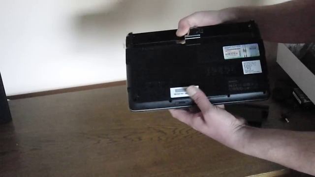 Unboxing Lenovo Ideapad S10-3T Tablet Netbook