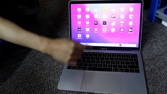 Review After 2 Years Of Use   2017 MacBook Pro 13 Inch Intel Core I5