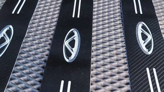 Установка авто компонентов: зеркала, сиденья, подвеска