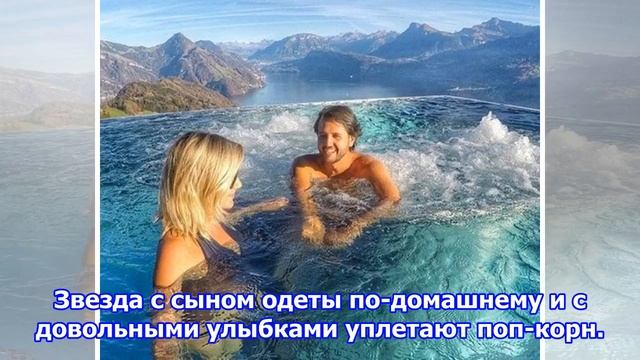 Эвелина бледанс с сыном семеном посетила премьеру 