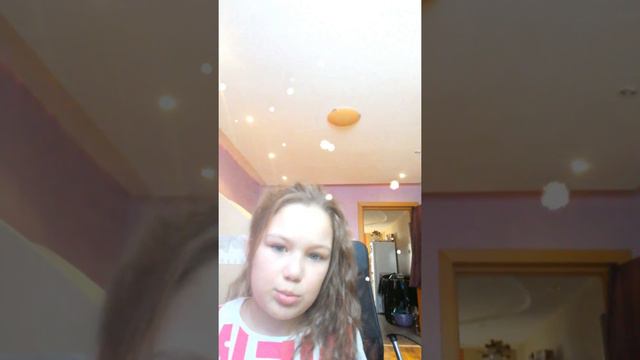 Я играю на синтезаторе
