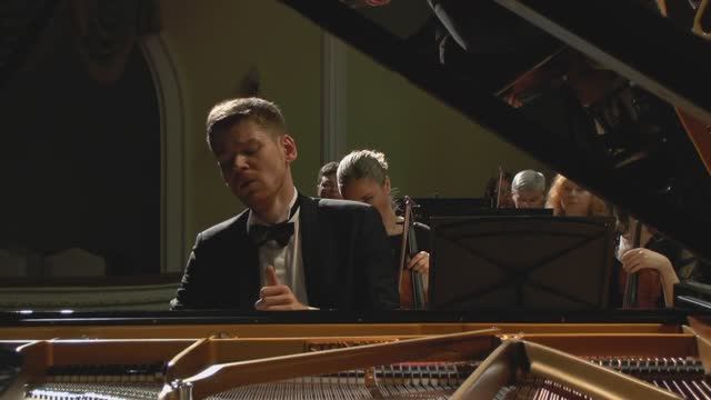 Чайковский  Ф-п концерт N1, ч.2  / Тchaikovsky  Piano Concerto No.1, Mov.2 / Gugnin, RNO, Gorbik