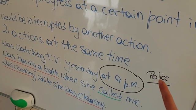 Difference Between Past Simple VS Past Continuous