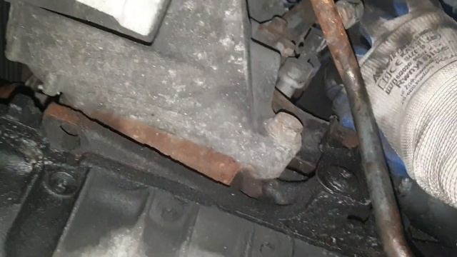 WYMIANA OLEJU VIVARO TRAFIC PRIMASTAR DCI 80 DIESEL OIL CHANGE REPLACEMENT