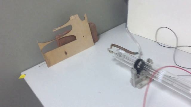 Лазерная трубка CO2 Yongli 1200-G (65 Ватт) 002951, пломба 495