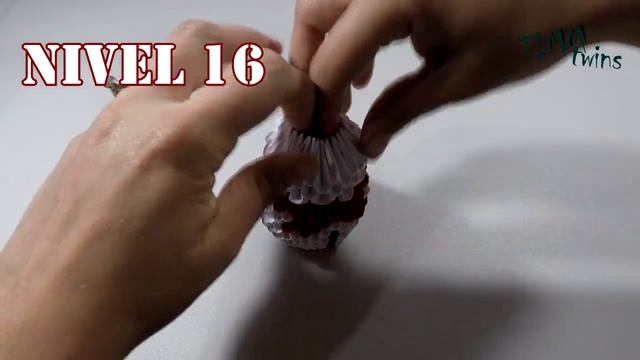 DIY MUÑECO DE NIEVE De Origami 3D --Timm Twins