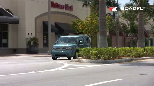 Roadfly.com - 2009 Nissan Cube Road Test And Review