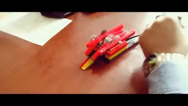 Мухоловка из лего