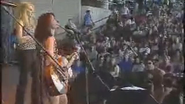 Susanna Hoffs - All I Want Live