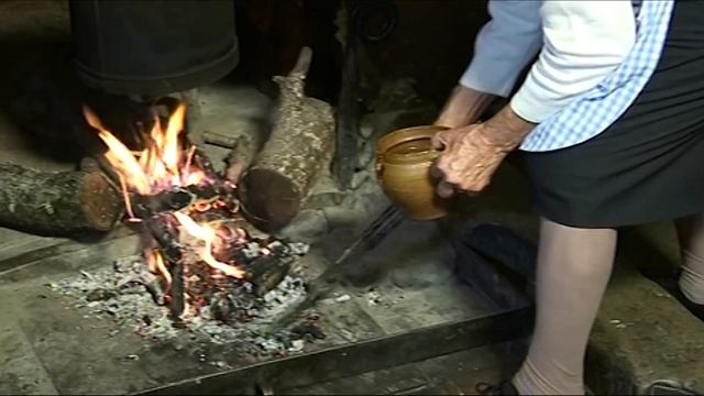 AGUA DE CULEBRA. Remedio CURATIVO Tradicional Para Los Herpes, Catarros, Granos Y Otras Infecciones