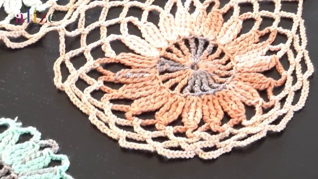 Alize Diva Batik Ile Motifli Bluz • Motif Blouse • Блузка с мотивом