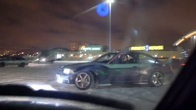 Зимний дрифт на БМВ Е30 , первый снег в Питере , СПБ дрифт