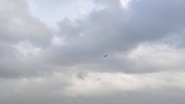 Радиоуправляемый самолёт Multiplex Menthor, первый полет