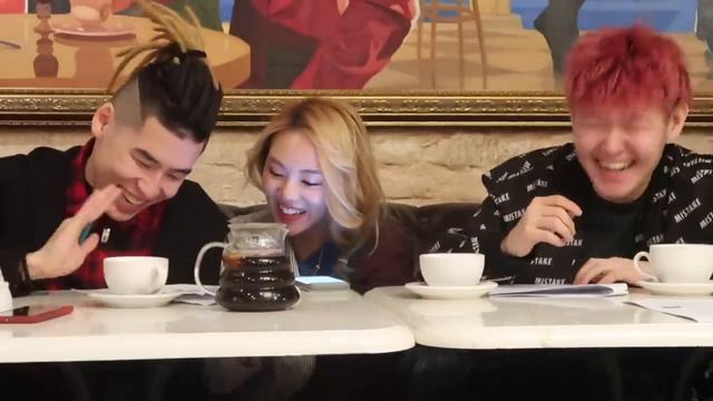 Якуты пробуют КОРЕЙСКИЙ ЕГЭ ПО РУССКОМУ 2 ! 러시아인들이 한국 러시아 수능을 푼다면? |минкюнха|Minkyungha|경하