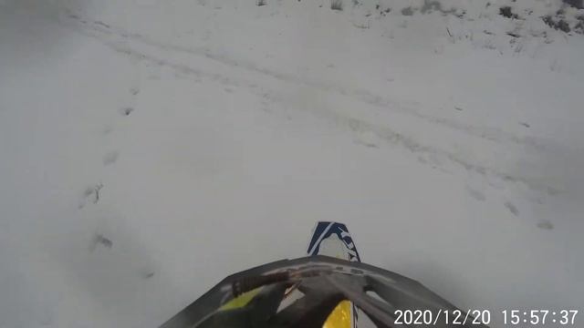 Первый зимний выезд. Самодельная шипованная резина.