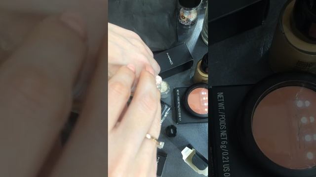 Пигмент Mac Vanilla Swatch