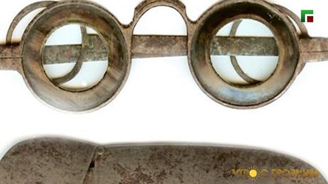 САМЫЕ МОДНЫЕ ОЧКИ НА 2024 ГОД И ИСТОРИЯ ПЕРВЫХ АКСЕССУАРОВ ОТ СОЛНЦА