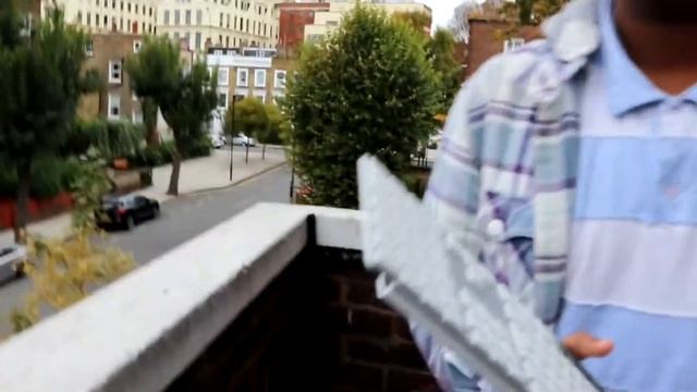 What's Inside A Apple Macbook Keyboard? (Destruction Experiment/Test)