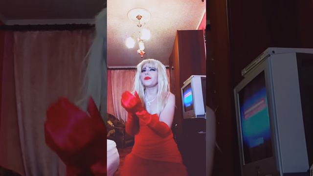 Просто потому что не было тебя!