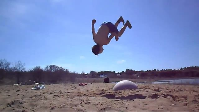 тренька в лесу)))