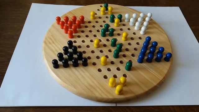 Chinese Checkers Game  -  Game  ' SIDE  1 '  Vs  ' ISLAND '  ( Left )