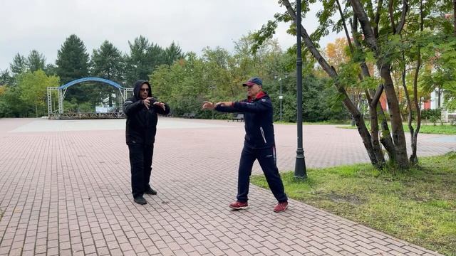 Ицюань (645 день) 18 форм Тайцзи-Цигун / Ченбао и Гоугуа Чжуан / Феньгуа Шили / Туйшоу / Саньшоу