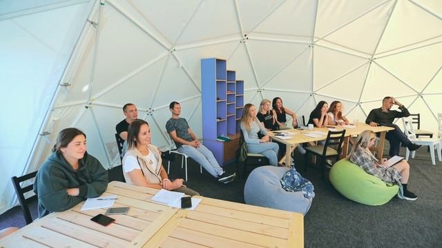 Маральник Алтай 2021 Тренинг по продажам. Спикер Немчинова Анна.mp4