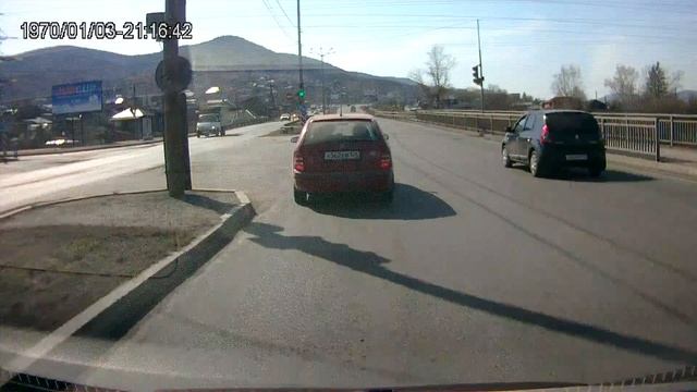 Проезд на запрещающий сигнал светофора