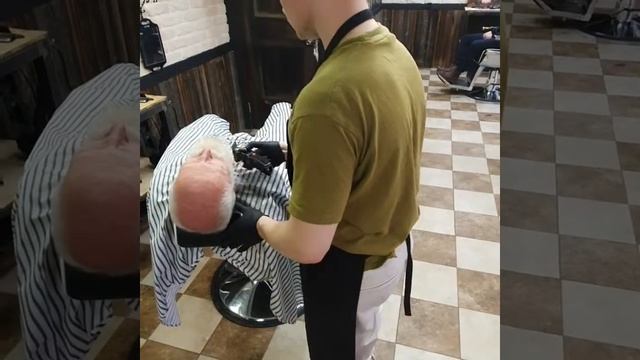 Стрижка бороды и головы барбершоп