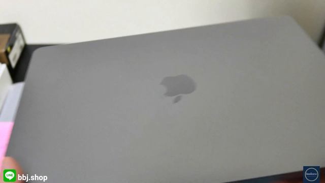 Macbook Pro Retina 13inch  2017 + Magic Mo