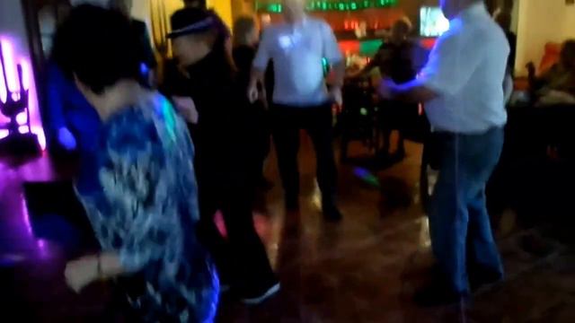 Вот так проводят время участники ретро-клуба 