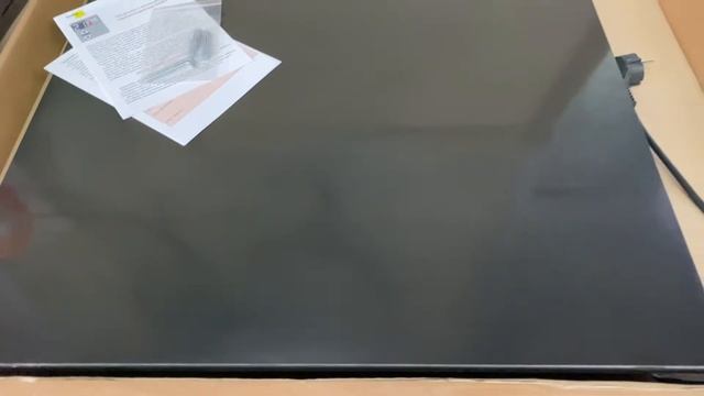 Керамический обогреватель-панель Emby черный