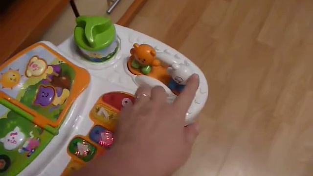 Игрушка-стол развивающая 