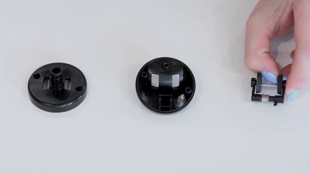 Clean and Replace the Front Wheel | Junior™ by bObsweep