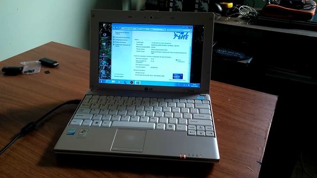REVIEW NETBOOK LG