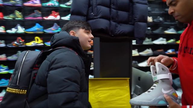 COMPRÉ & INTERCAMBIÉ UNA NIKE AIR MAG DE $25,000!