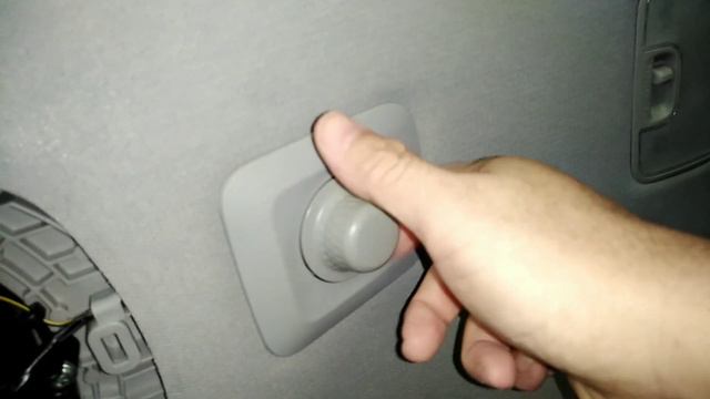 Toyota Avanza 2022-2023 rear aircon / dual aircon - filter cleaning