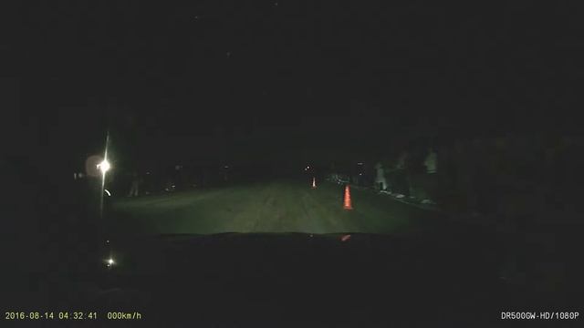 BMW 525D 204hp + Chip Vs Infiniti M35X 280hp Stok