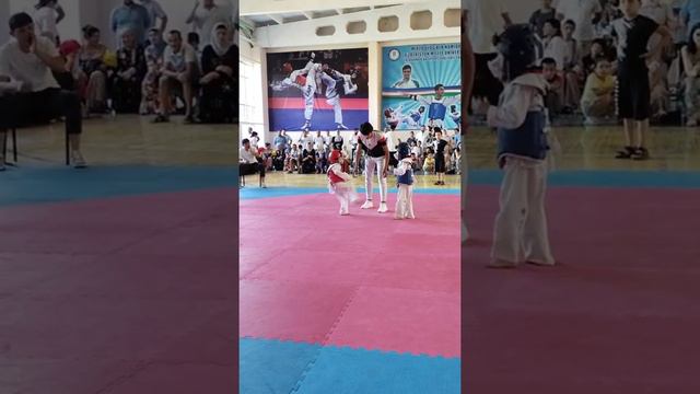 чемпионский каратэ Мираншох М5 победил первый уровень