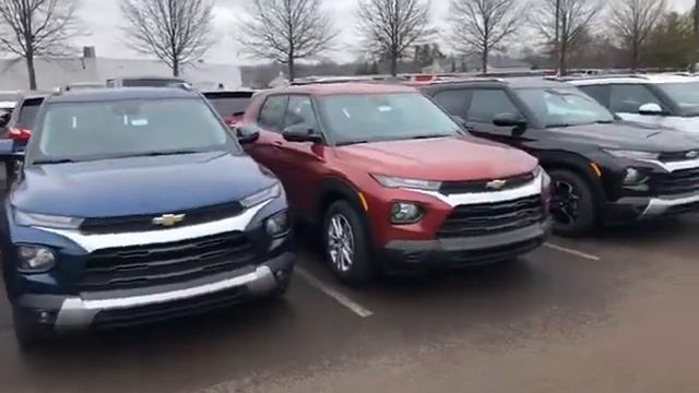 Авто-противостояние: битва за лидерство