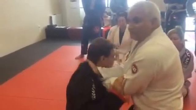 Principles And Details Of An Effective Collar Choke In BJJ