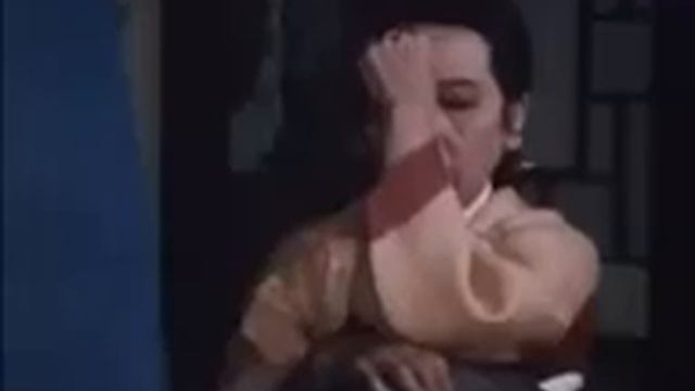 Хон Гиль Дон Avi